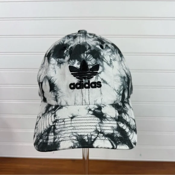 Adidas women’s black & white tie dye graphic baseball hat. One size fits most. - Picture 1 of 6